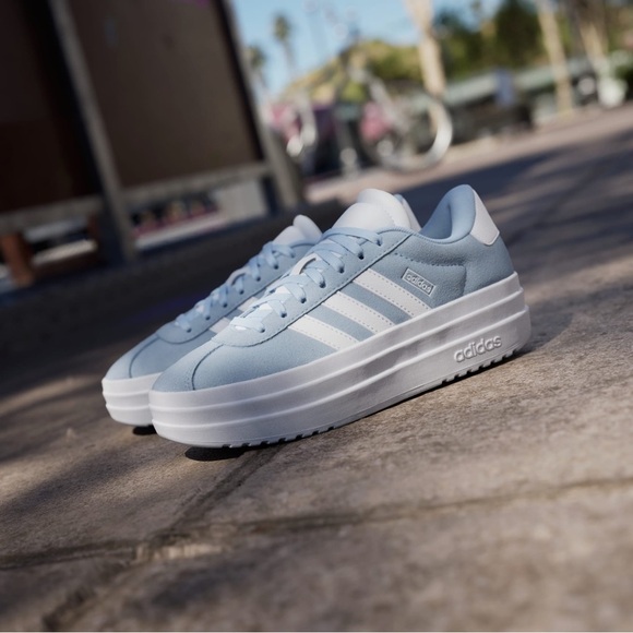NWT ADIDAS VL Court Bold Shoes! - Picture 3 of 15